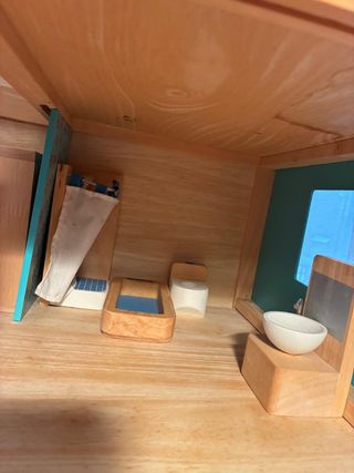Casa de Muñecas de Madera + Muebles