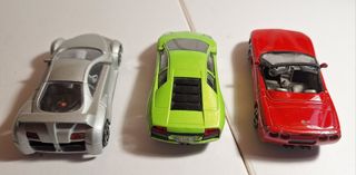 3 coches Burago 1/43. Lamborg, Chevron, Giugi