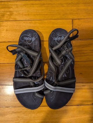 Sandalias Izas - Azul - Talla 36