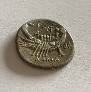 Denario romano antiguo