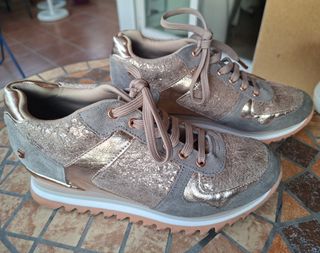 Zapatillas deportivas mujer doradas grises