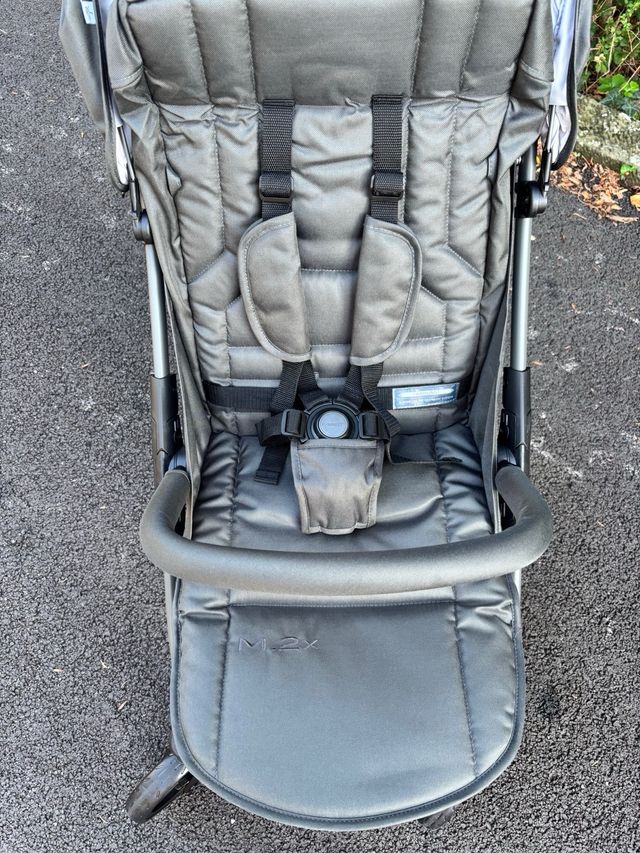 Passeggino leggero Mast M2x - volcanic Ash