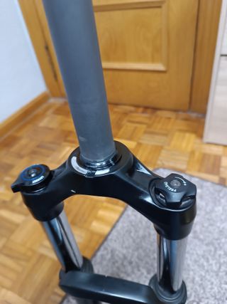 Horquilla RockShox 120mm Aluminio