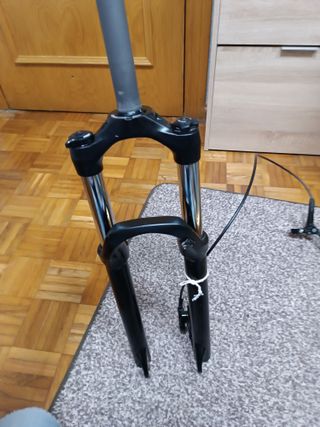 Horquilla RockShox 120mm Aluminio