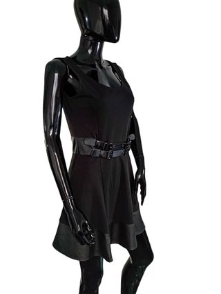 Vestido EMP negro c/hebillas T-S