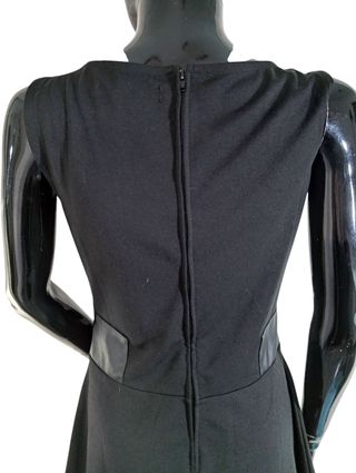 Vestido EMP negro c/hebillas T-S