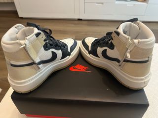 Zapatillas Nike Jordan plataforma y negras