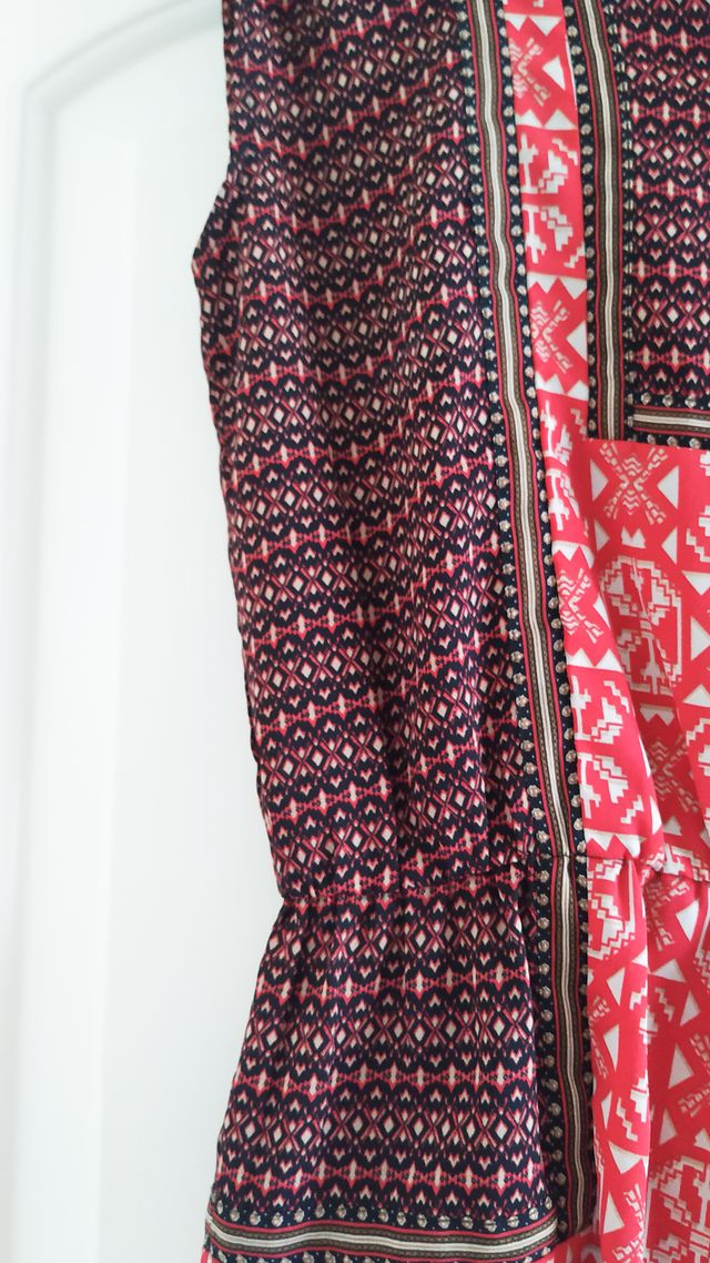 Mono corto Forever 21 rojo-negro