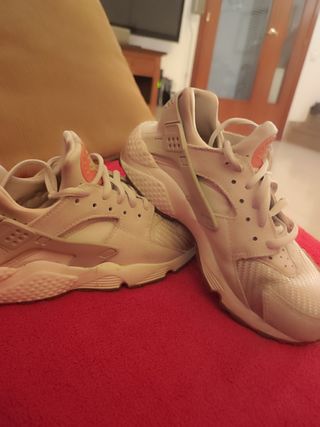 Nike Huarache - Beige/Rosa