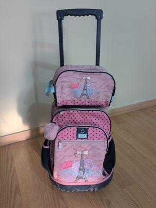 Mochila escolar con ruedas + neceser + estuche