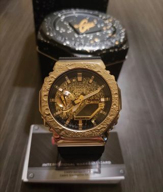 Casio G-Shock Moon Limited Edition
GM-2100MG-1AER.