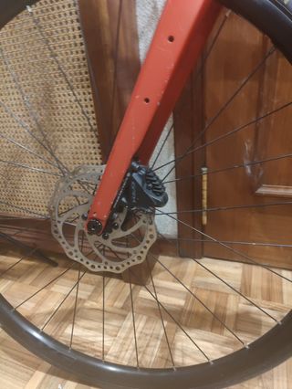 Bicicleta Giant Revolt