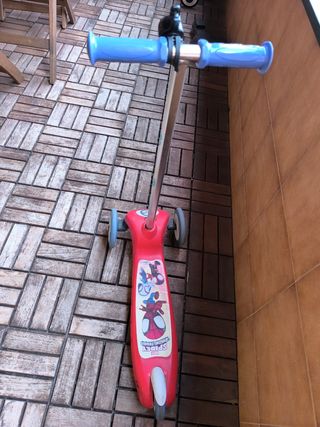 Patinete Spiderman infantil