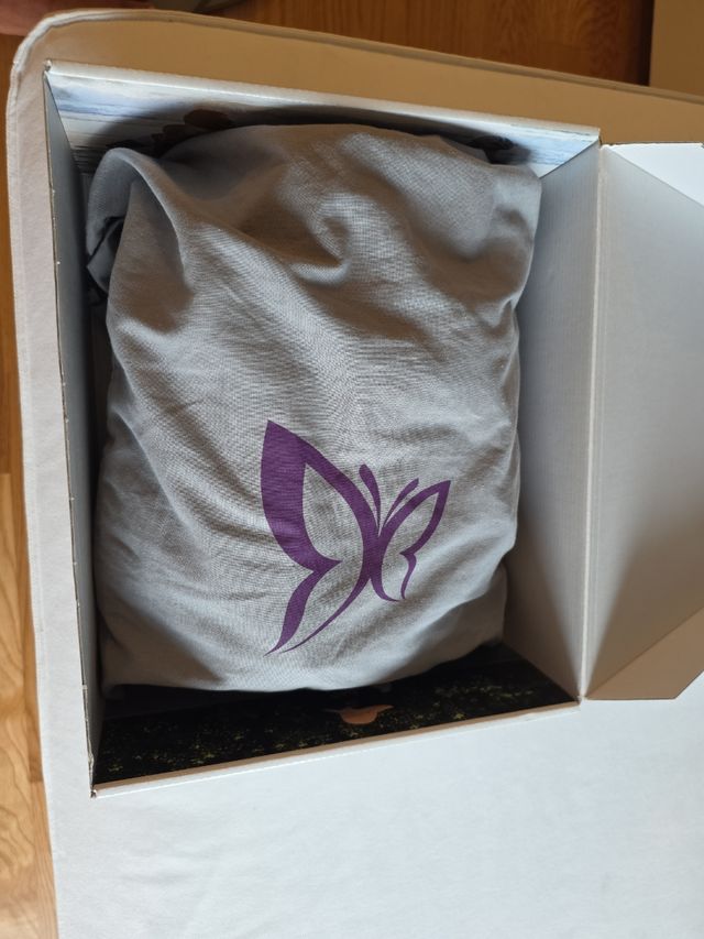 Fidella Fusion portabebés, casi nuevo. Con 2 usos.