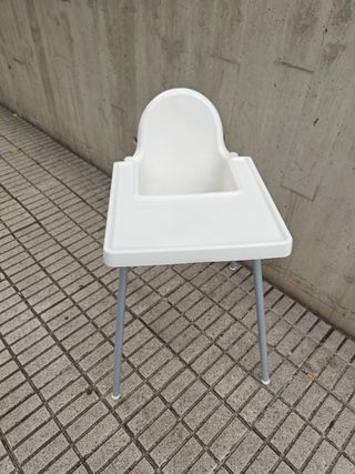 Trona Ikea blanca