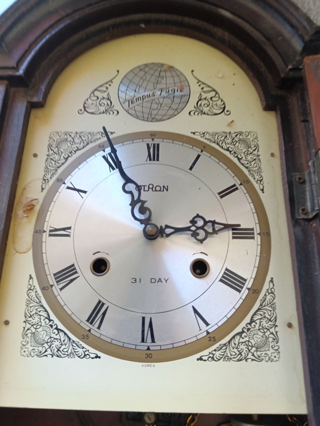 Orologio da parete antico Otron