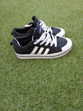 Zapatillas Adidas - Negras