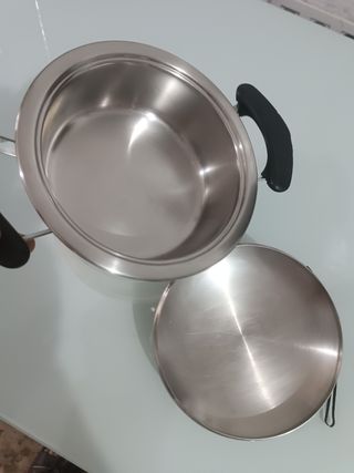 OLLA AMC CABE 1 LITRO. DIAM. 19 CM. ALTA 6,5CM.