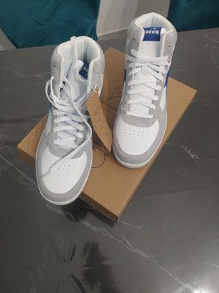 Diadora - Scarpe alte grigio-bianche