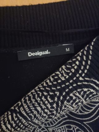 Jersey Desigual negro 