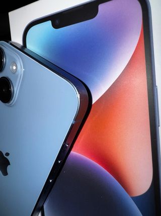 iPhone 14 Azul - Como Nuevo