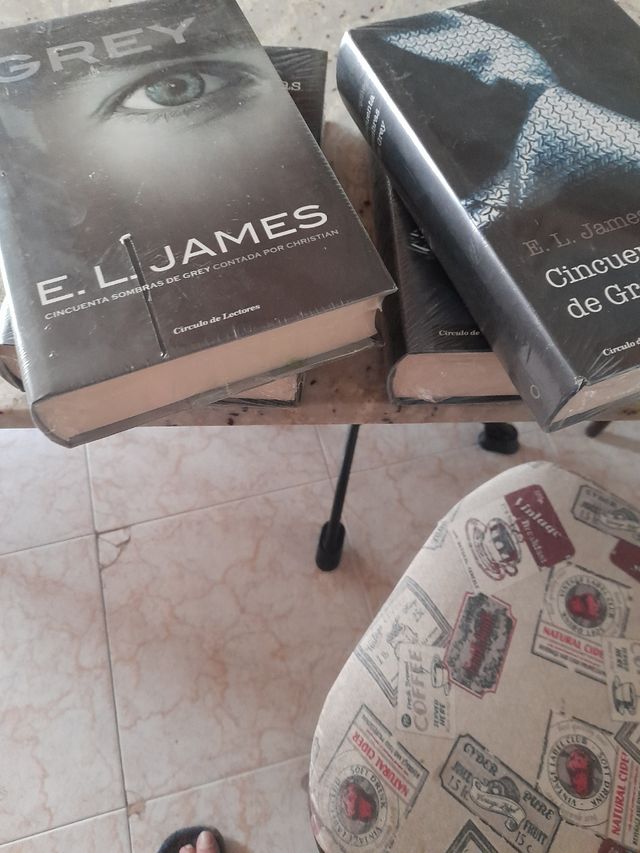 Libros Cincuenta Sombras | Grey