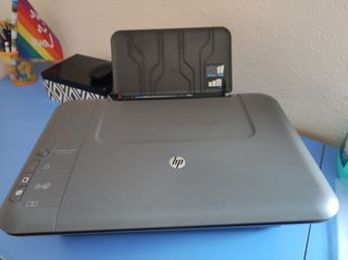 Impresora HP DeskJet 1000 Gris