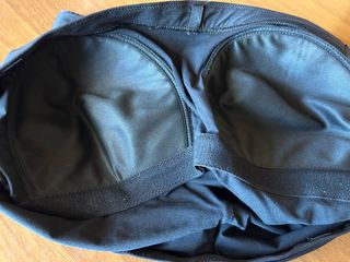 Top - costume intero nero - pietre verdi