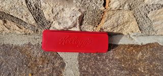 Custodia cucchiaio Kellogg's rossa