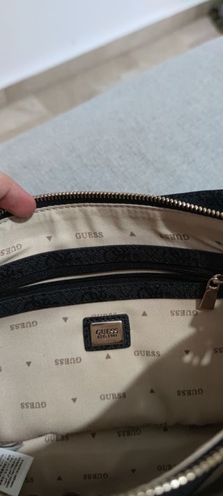Bolso Guess beige-negro