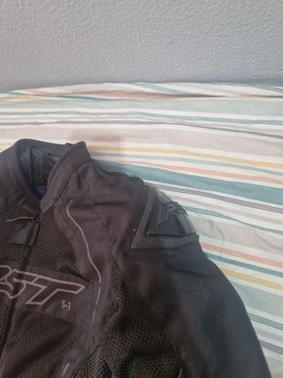 Chaqueta moto RST S-1 negra
