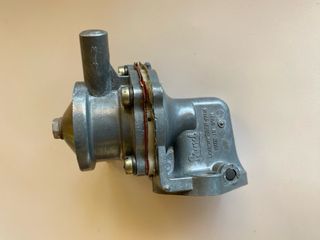 Bomba gasolina Bresell Seat 850 / 600 
usada