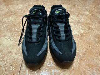 Nike Air Max 95 - Negras Grises