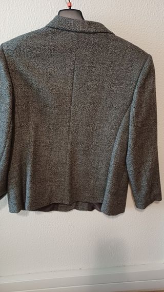 Chaqueta Gris - Talla Grande