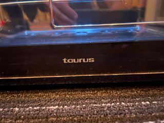Vinoteca Taurus Chanson 24 botellas
