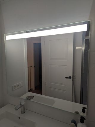 Espejo Roca Eidos con LED