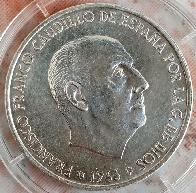 Moneda 100 pesetas Franco 1969 estrella 69.
