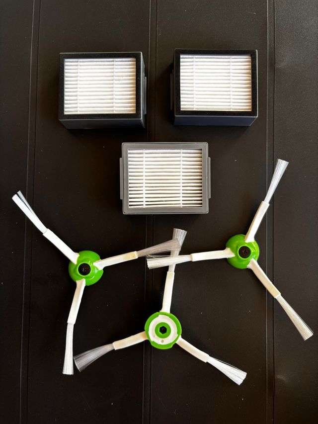RICAMBI FILTRI + SPAZZOLE LATERALI IROBOT ROOMBA