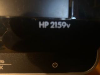 Monitor HP con altavoces