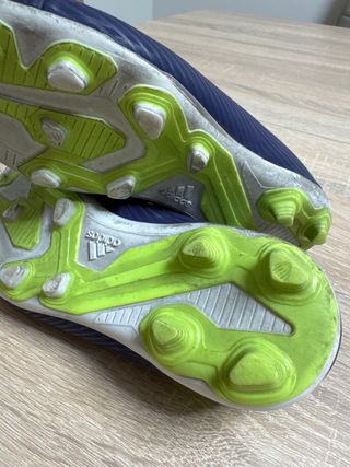 Botas fútbol Adidas niño talla 33