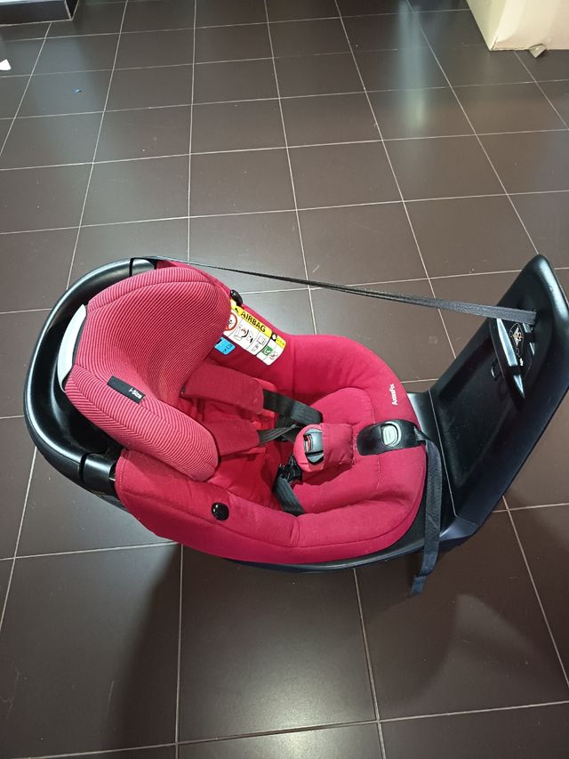 Silla coche AxissFix roja
