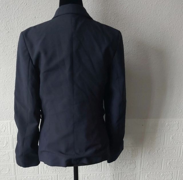 Blazer Zara azul marino talla S