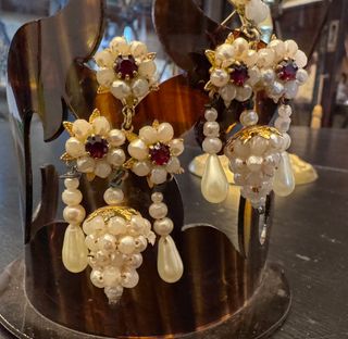 Adorno fallera: pendientes, horquillas