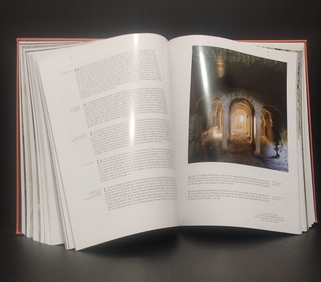 Joies del Romànic Català. Libro gran formato.