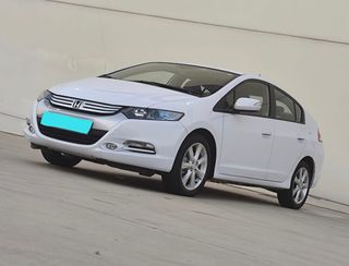 Honda Insight Hybrid 