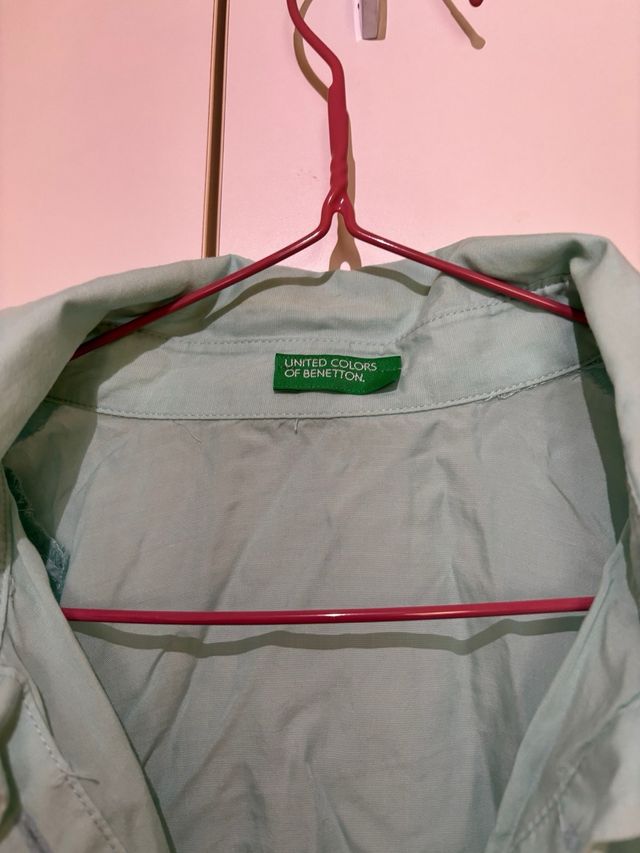 Blusa Benetton turquesa manga corta