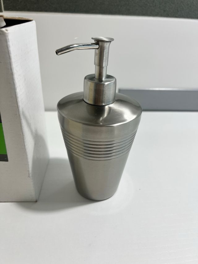 Dosificador Jabón Baño sin usar