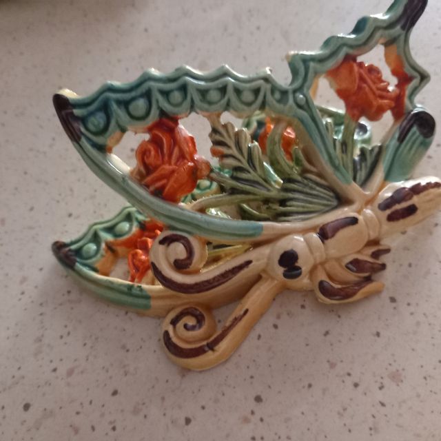 Farfalla vintage molto bella.