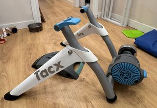 Rodillo Tacx Flow Smart