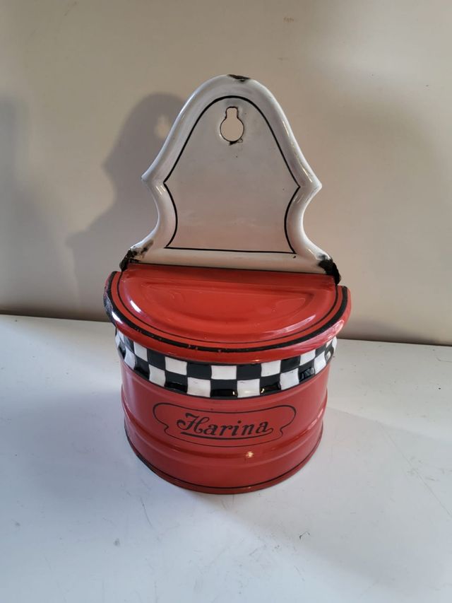 Harinero antiguo esmaltado